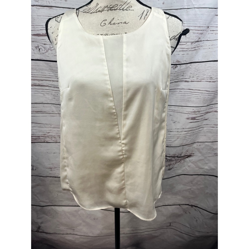 Apt 9 Women's Cream Sleeveless V-Neck Blouse Top Size Small